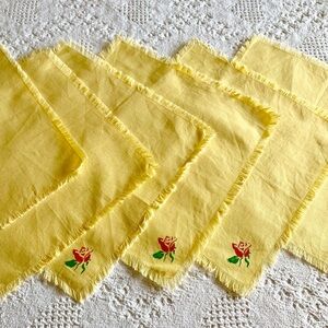 Unique Vintage Yellow Rose Embroidered Fringed Napkins